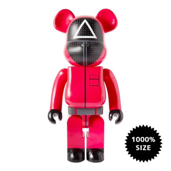 Medicom Toy Be@rbrick Squid Game Guard (Triangle) 1000%