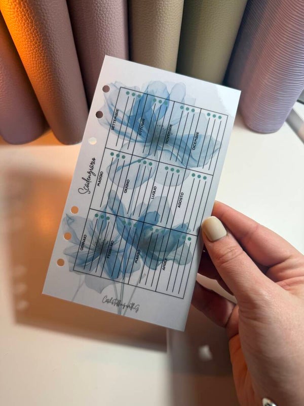 Scadenziario fiori astratti