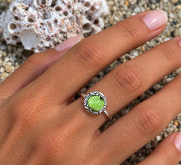 Zilveren ring met groen zeeglas (40)