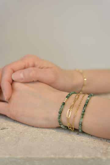 Armkette aus grünen Chalcedony Perlen