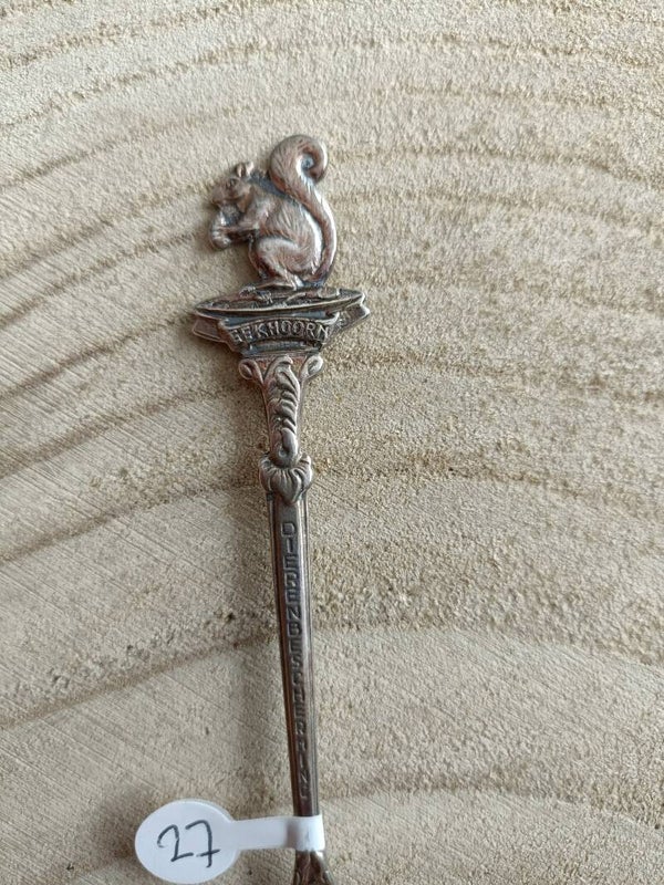 27. Eekhoorn (Dierenbescherming)