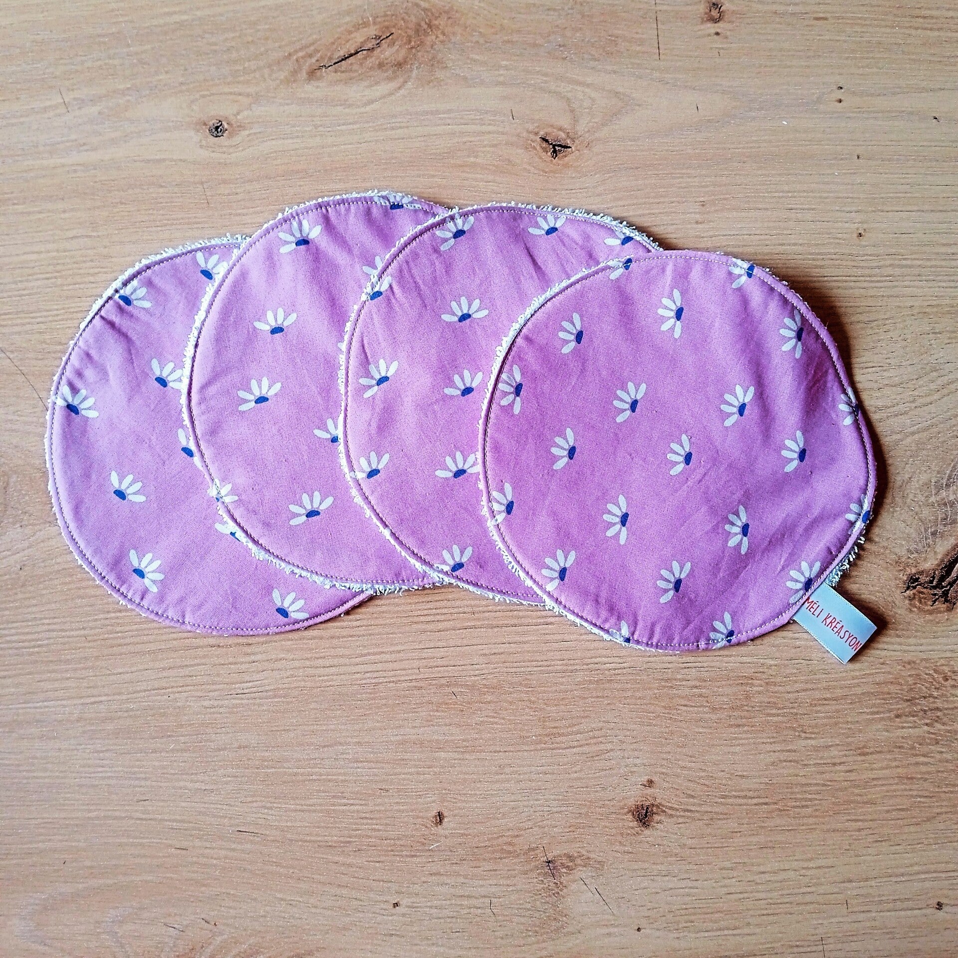 Lingette ronde violette