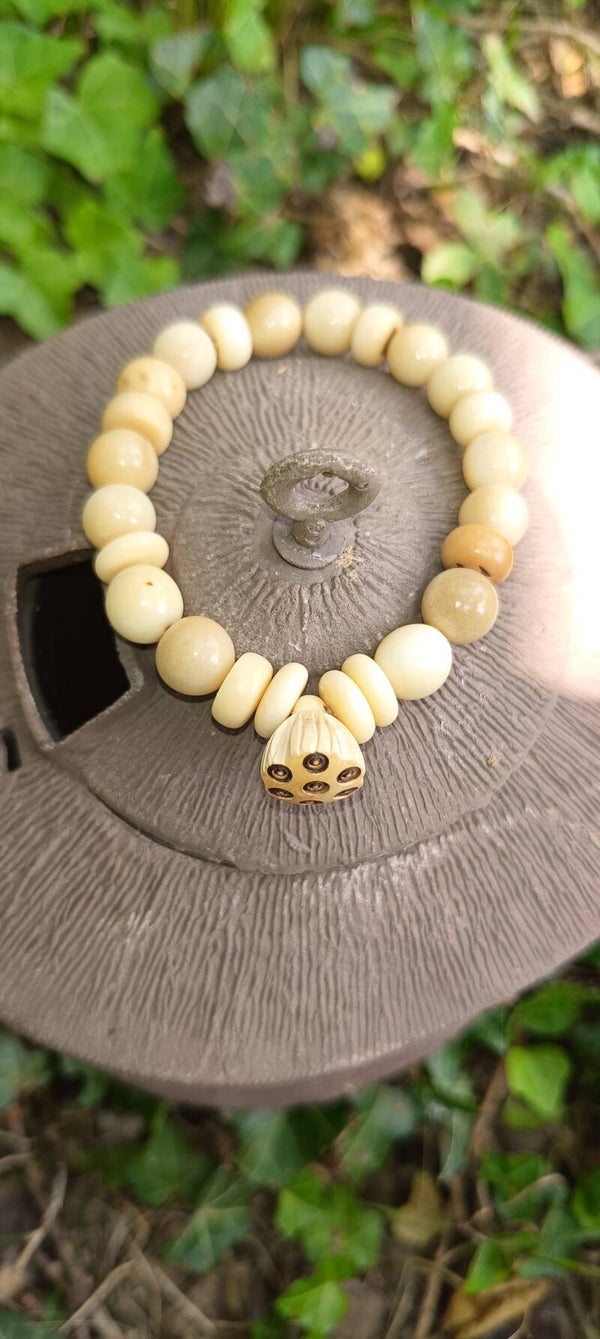 Bracelet "Coeur de lotus"