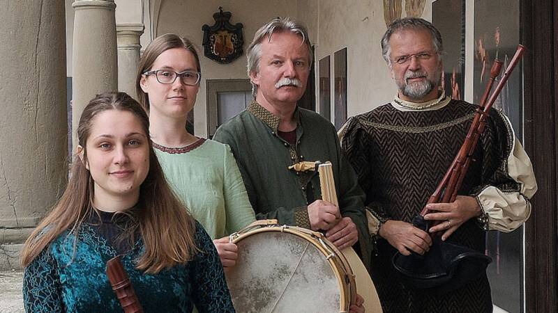 Cappella Justinopolitana, ansambel za staro glasbo (Ana Birsa Krušec, Veronika Črešnik, Marino Kranjac, Janez Jocif)