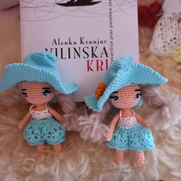 Miniaturne kvačkane lutke