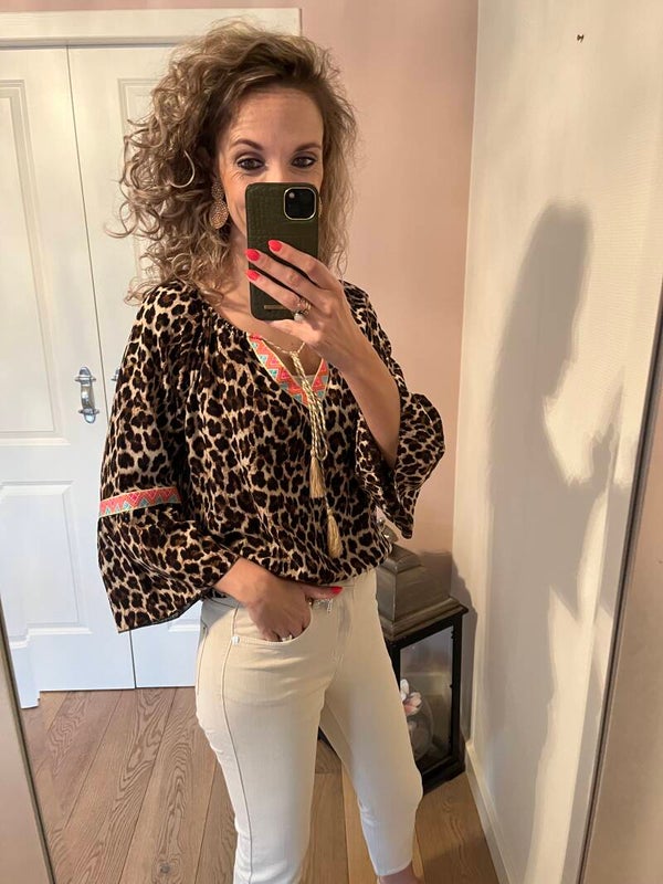 Panter blouse met bies en kwastjes