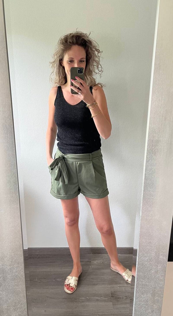 Korte broek Babs groen