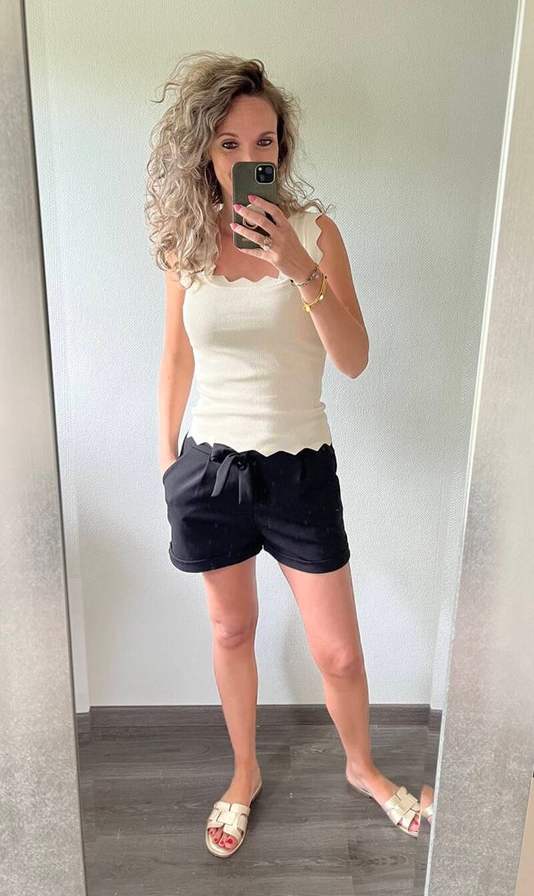 Korte broek Babs zwart