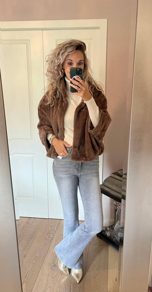 Poncho donker taupe 39