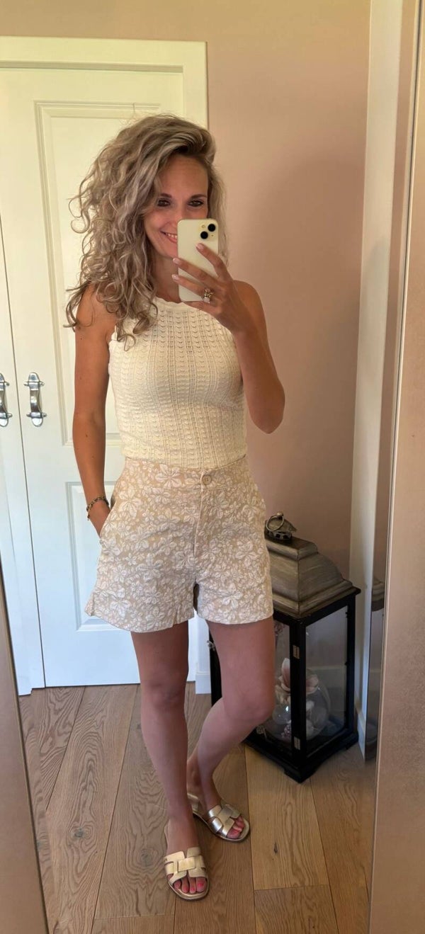 Short bloem beige 9771
