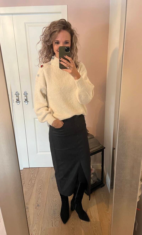 Trui off white knoop