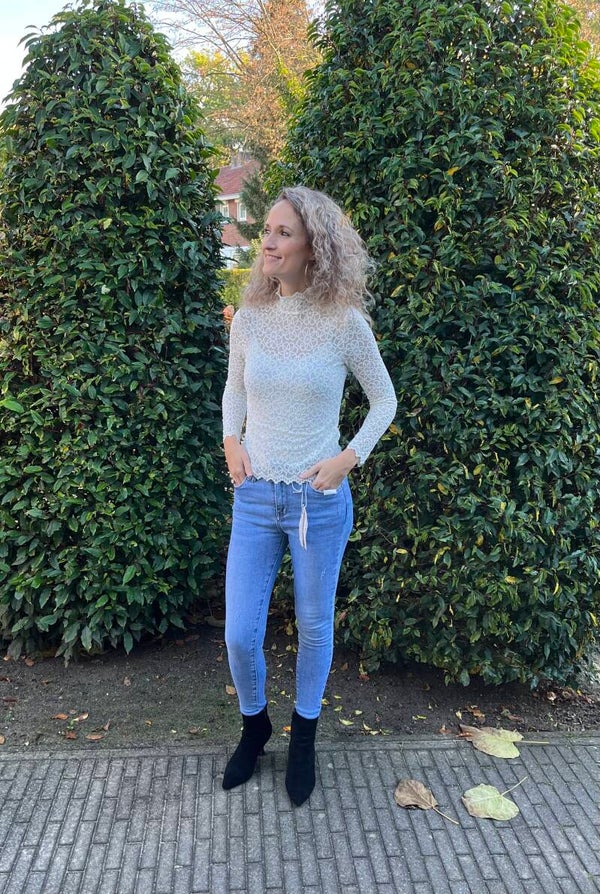 Kanten top off white