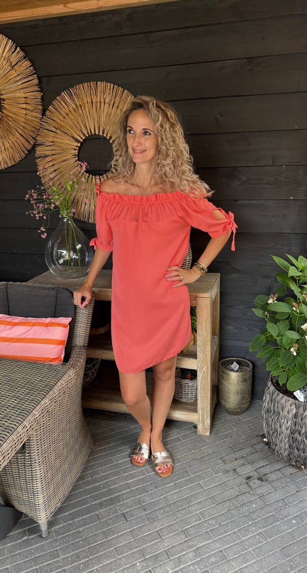 Jurk Off Shoulder Jill koraal/roze