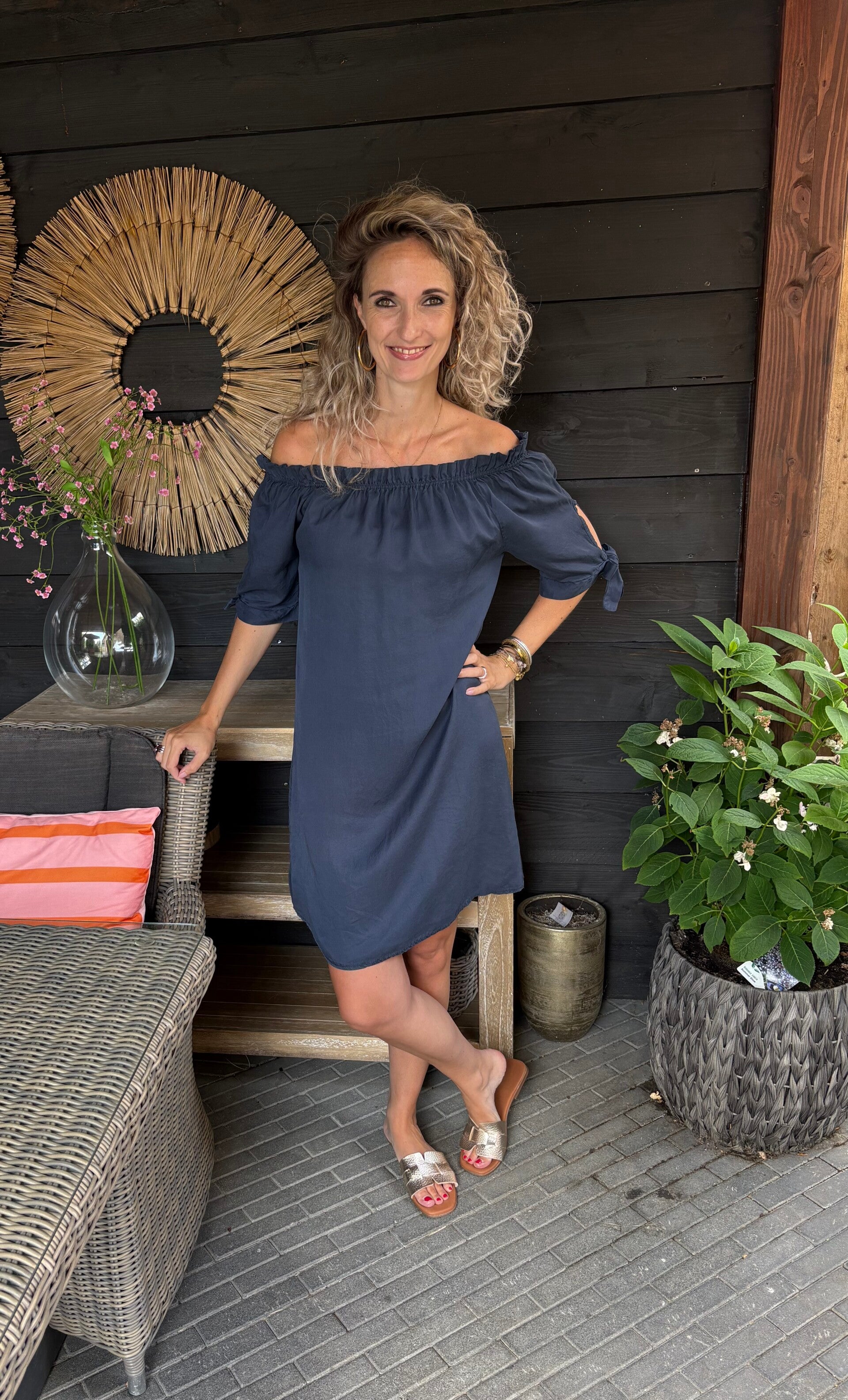 Jurk Off Shoulder Jill navy