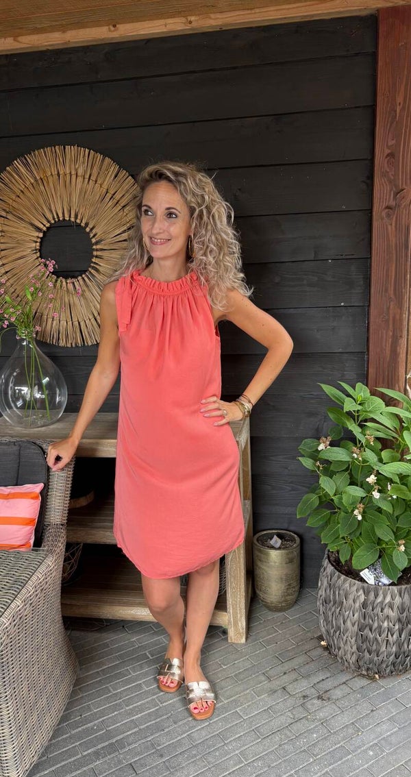Jurk halter koraal/roze