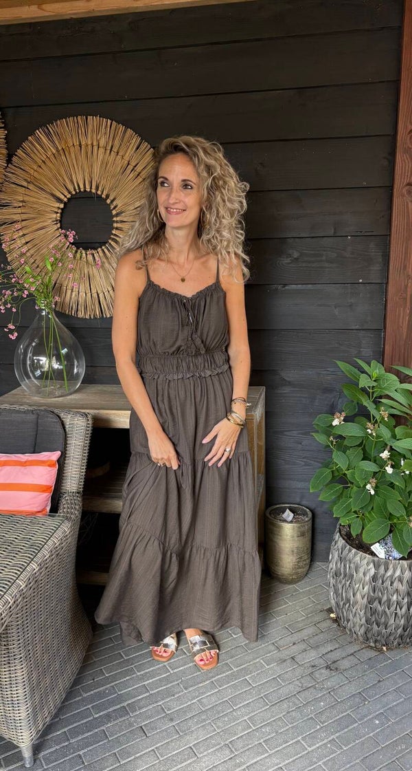 Maxi dress Dees bruin