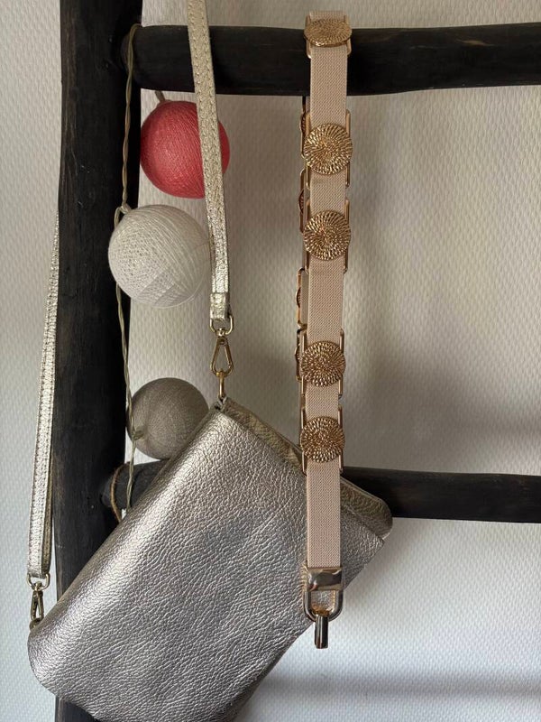 Stretch riem beige goud munt