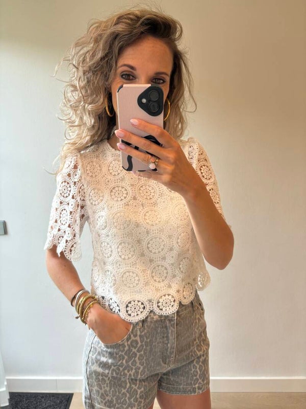 Top 01107