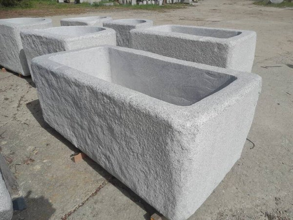 Granitbrunnen, rechteckig, 137*68*57
