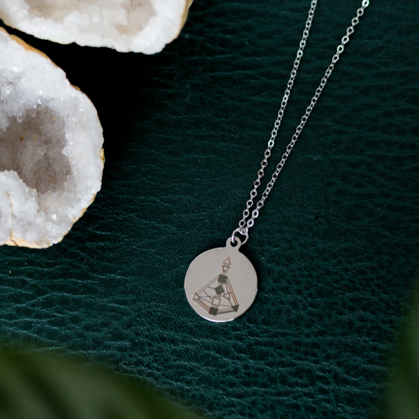 Human Design Bodygraph ketting zilver strak