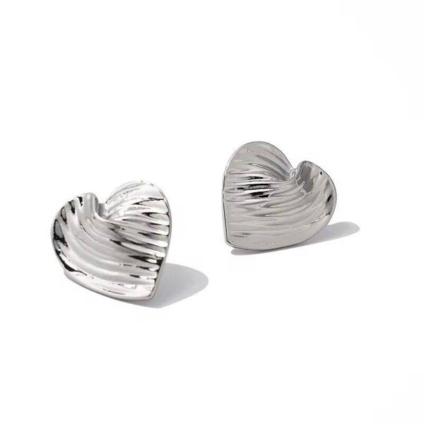 𝑷𝒆𝒏𝒅𝒊𝒆𝒏𝒕𝒆𝒔 𝑻𝒖𝒆𝒓𝒄𝒂 𝒅𝒆 𝒄𝒐𝒓𝒂𝒛ó𝒏 𝒔𝒊𝒍𝒗𝒆𝒓.