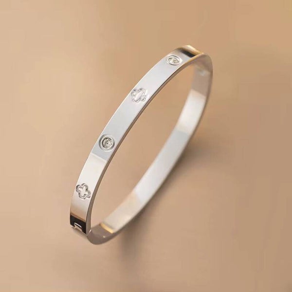 𝑩𝒓𝒂𝒛𝒂𝒍𝒆𝒕𝒆 𝑬𝒍𝒆𝒈𝒂𝒏𝒕𝒆.