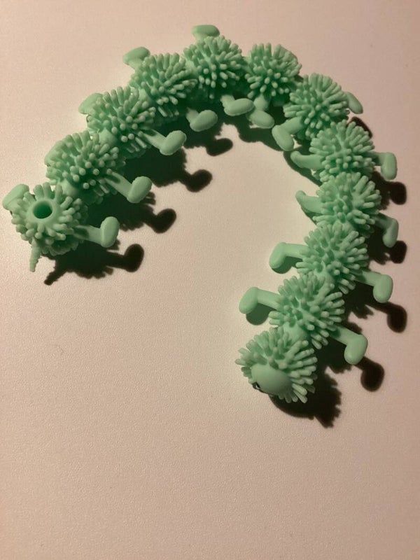 Fluffy strækLarve 4