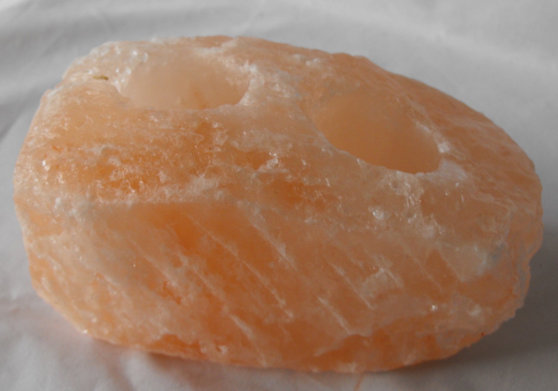 Zoutkristal waxinelichthouder. (2 gats) (nr:2)