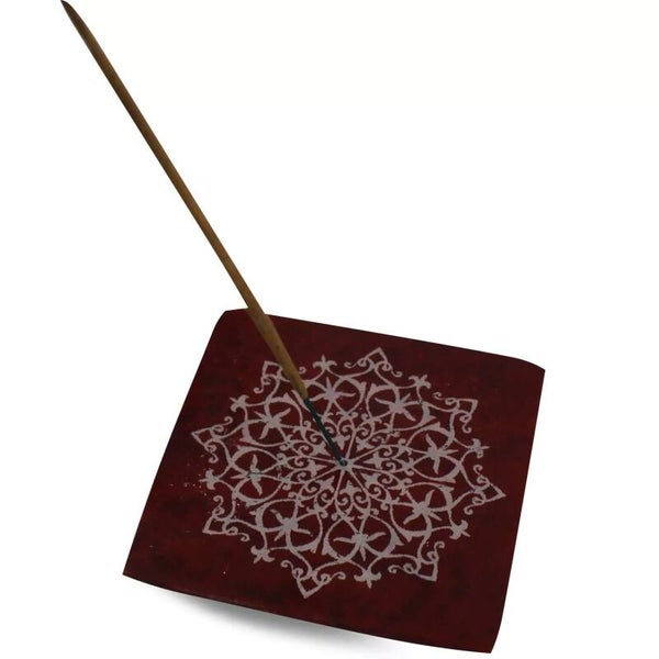 Spekstenen wierookplankje - Mandala. (Donkerrood)