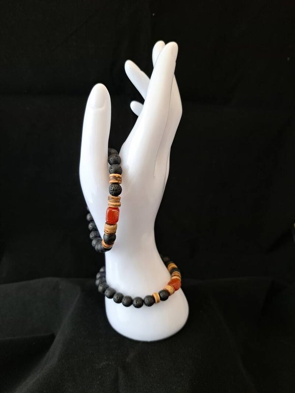 Armband - Zwarte natuursteen met Carneool.