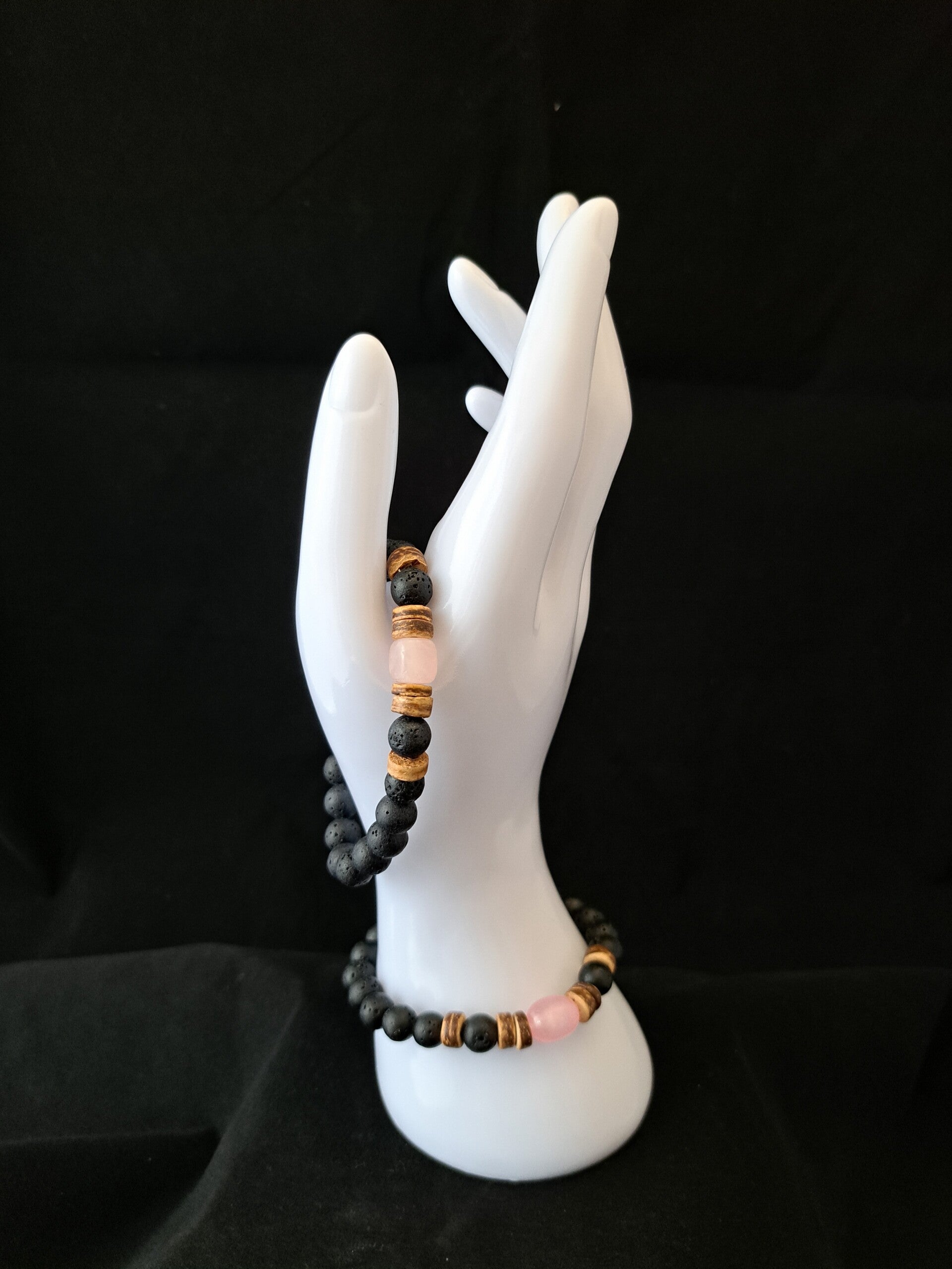 Armband - Zwarte natuursteen met Rozenkwarts.