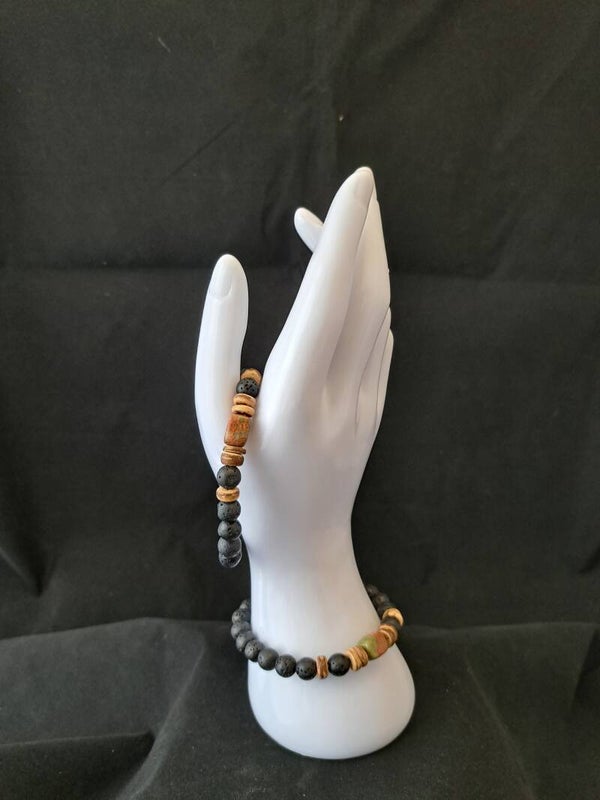 Armband - Zwarte natuursteen met Unakiet.