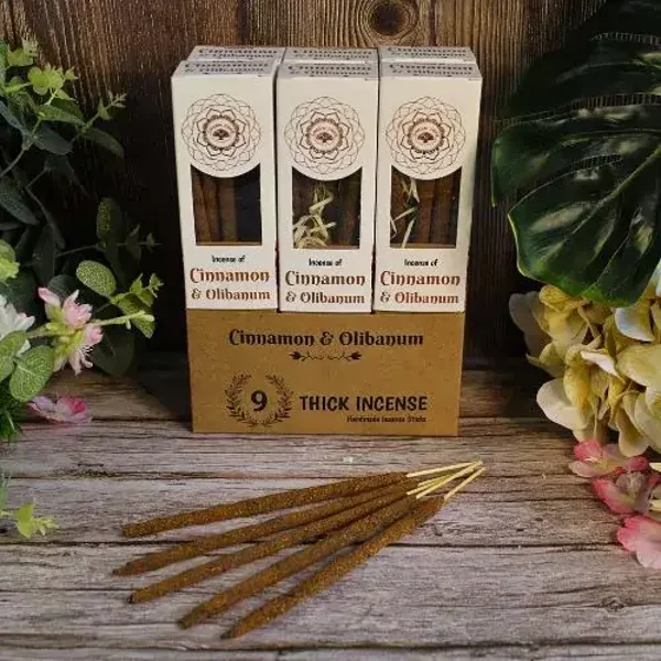 Green Tree botanische wierook - Cinnamon & Olibanum.