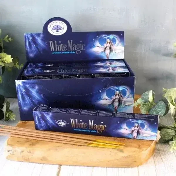 Green Tree - White Magic.