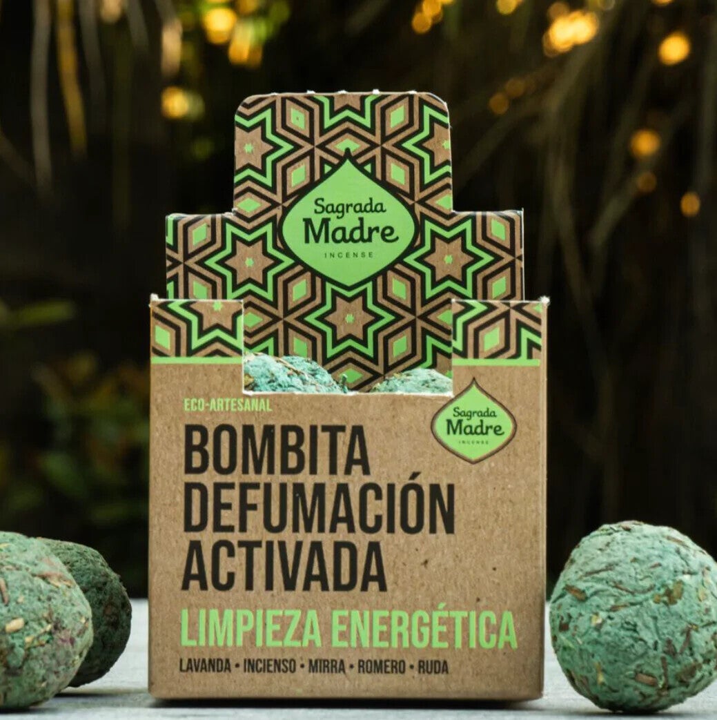 Sagrada Madre Smudge Bombs met Reinigende Energie.
