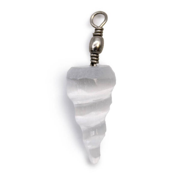 Seleniet Spiraalhanger met ketting.
