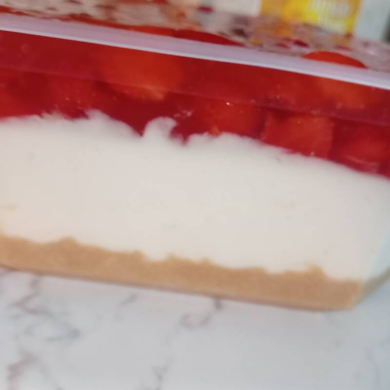 Immagine refigurante la chessecake finita.