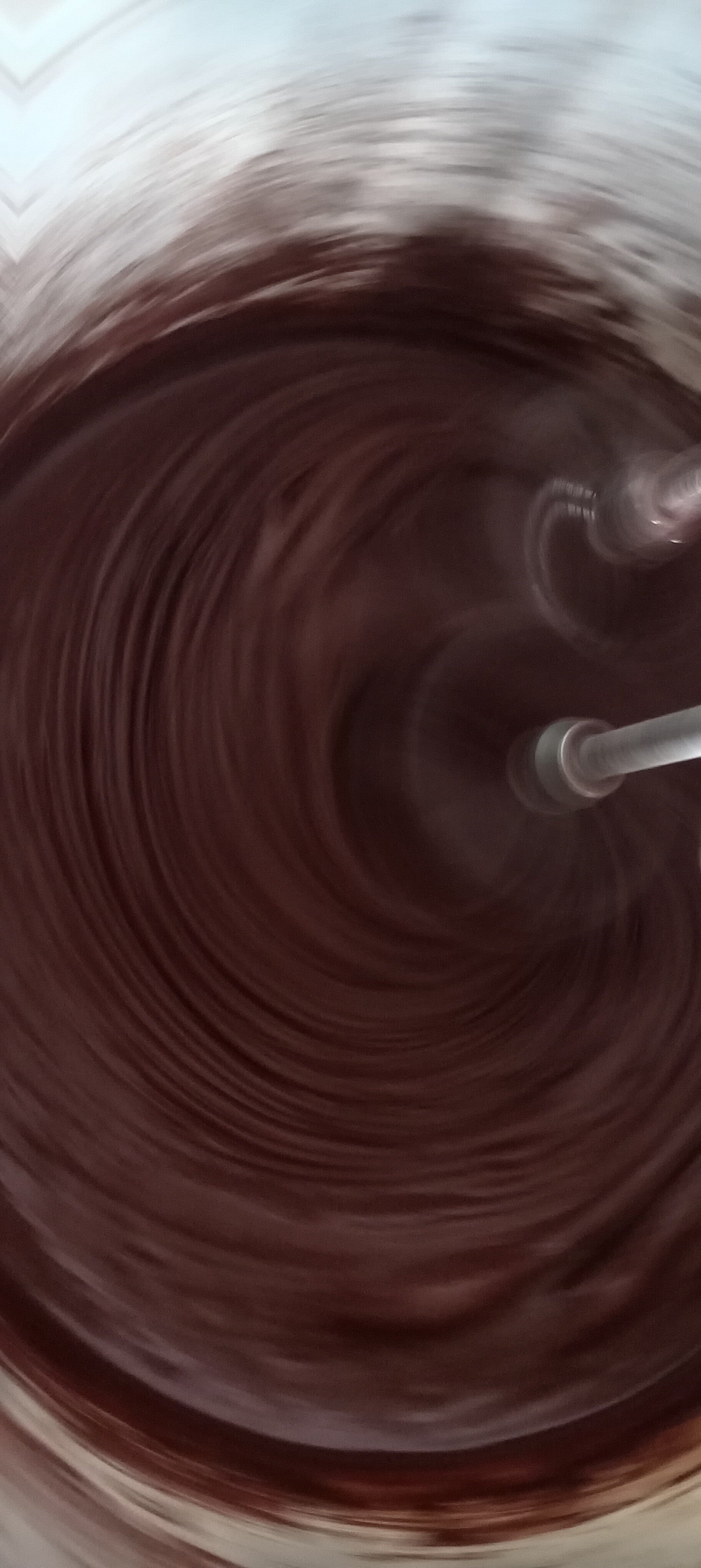 Unire il cacao amaro
