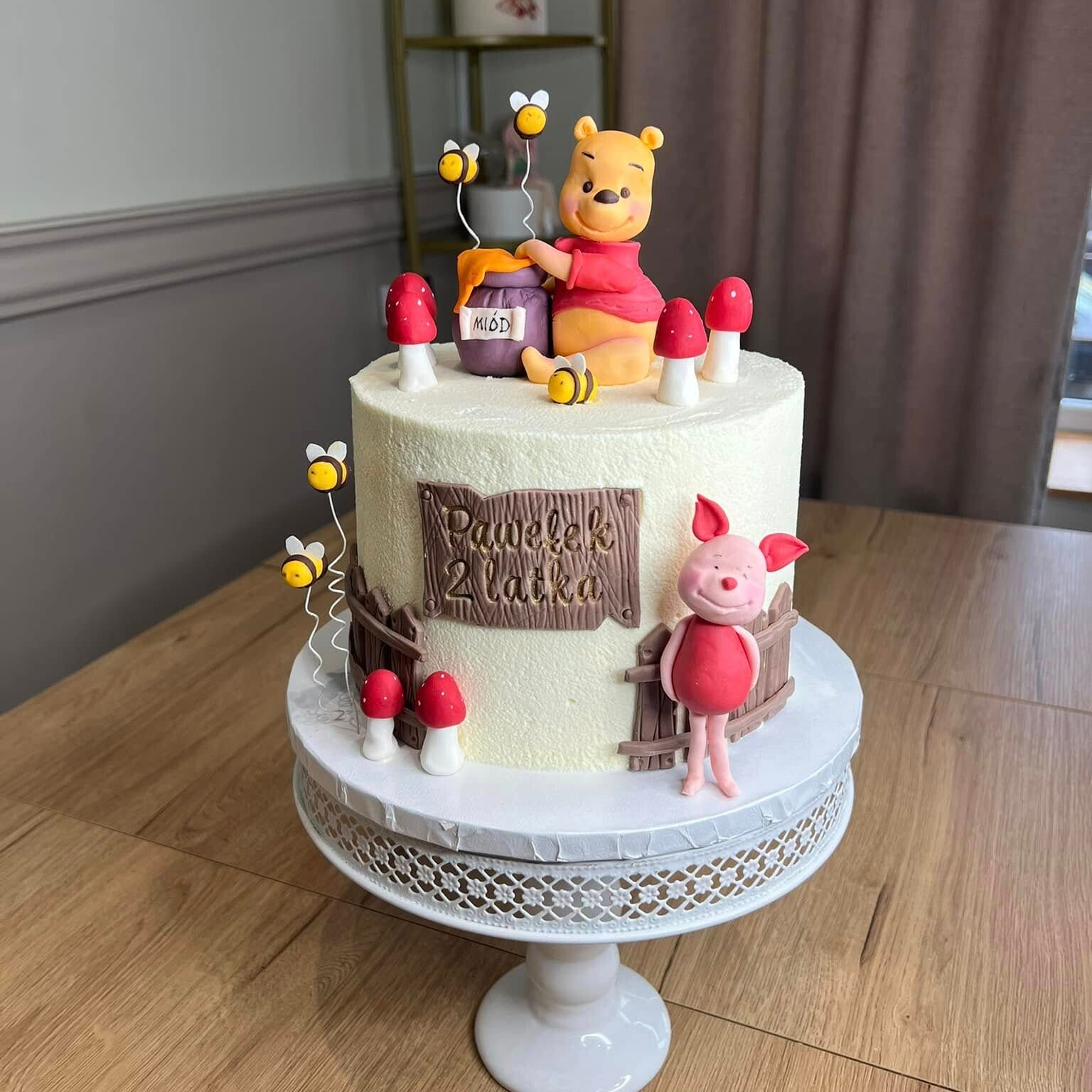🍯 Tort Kubuś Puchatek