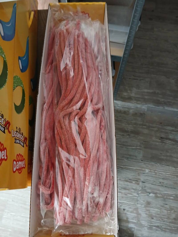 Cable xxl goût fraise sucre