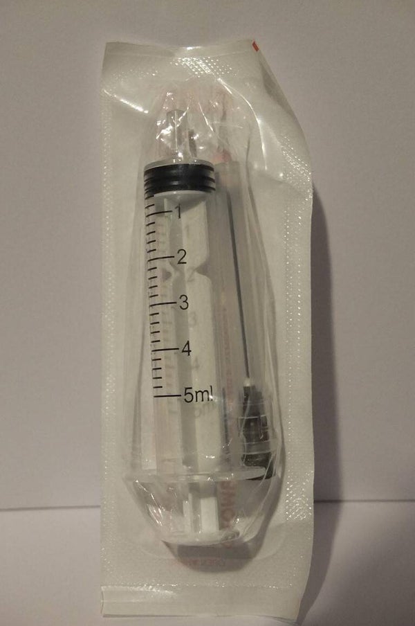 Geomed Seringa 5 ml Einwegspritze mit Einmalkanülen