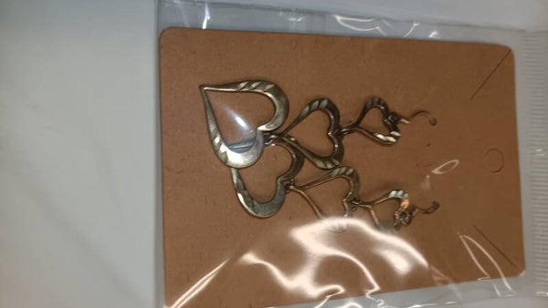 miscellaneous earring
