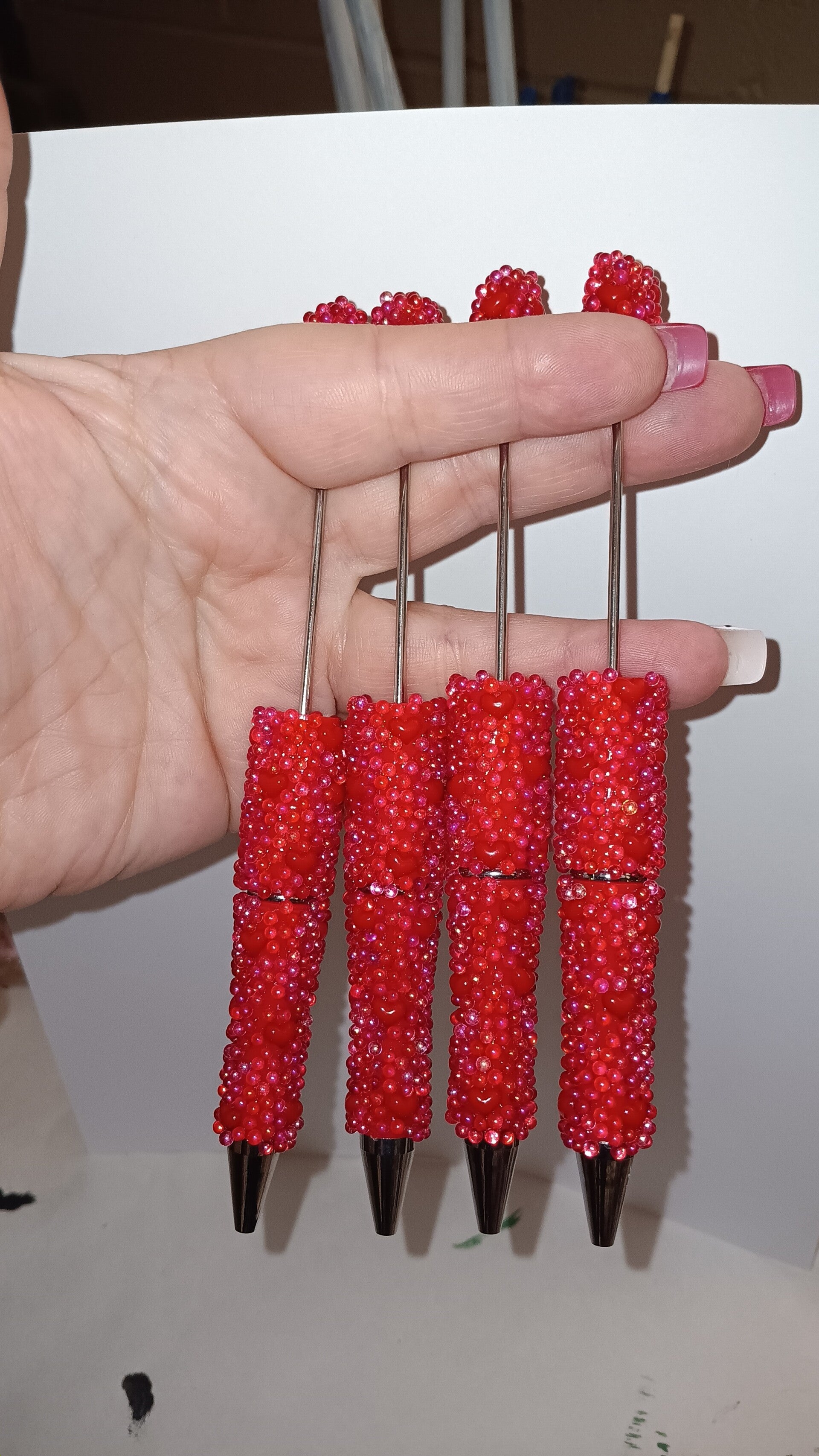 glitter bead able pen