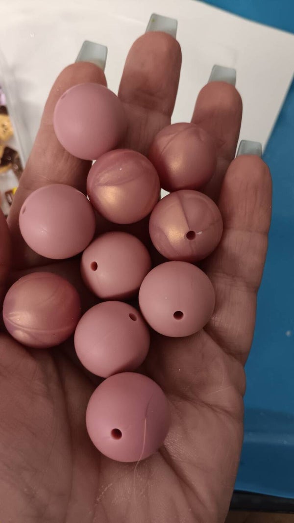 mauve 16 mm bubble gum bead