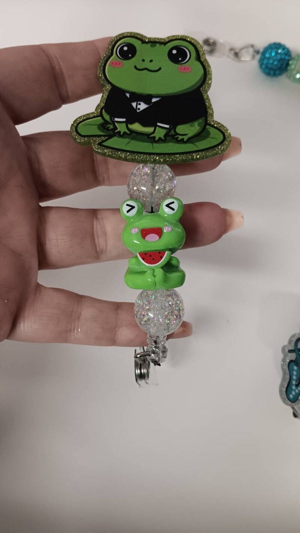 frog badge reel