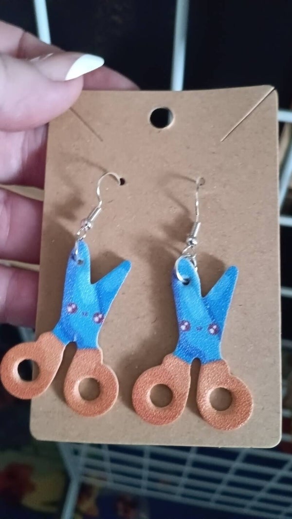 scissors earring