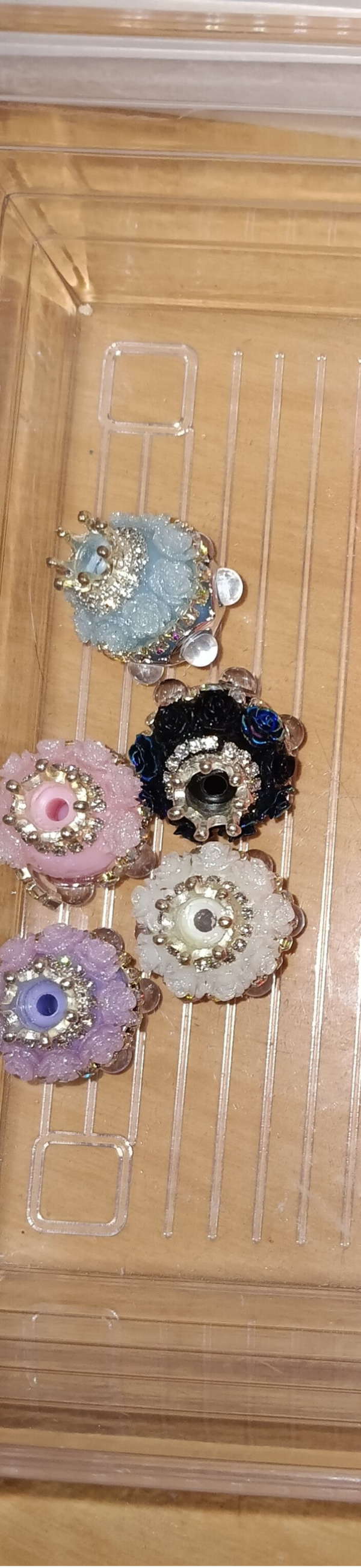 bling crown beads