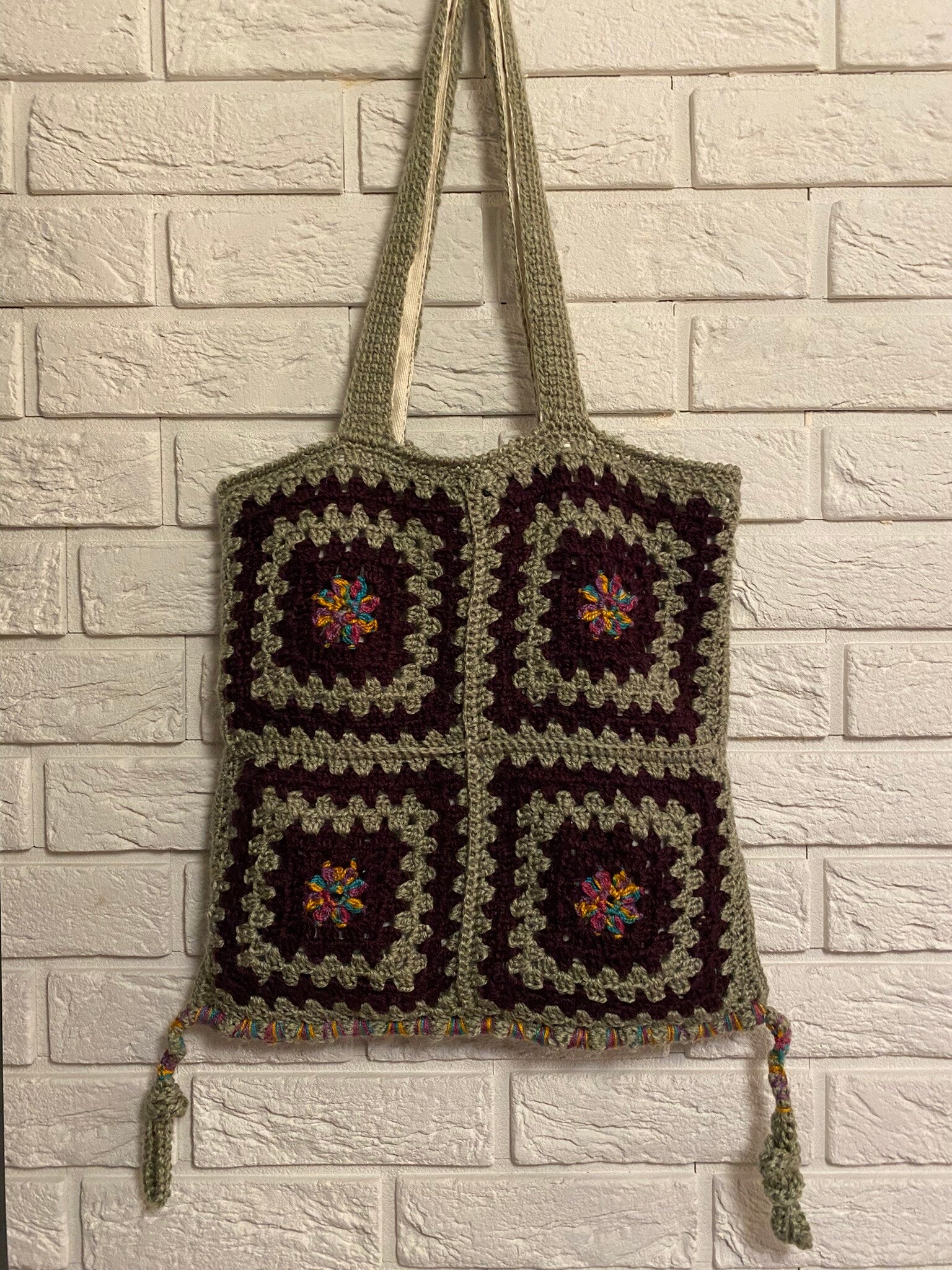 Patchwork No. 24 — Drawstring Granny Tote