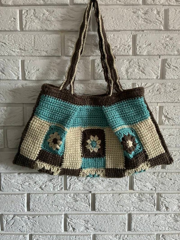 Patchwork No. 36 – Coastal Bloom Tote