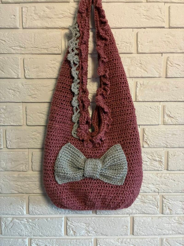 One-Off No. 40 – Handmade Crochet Dusty Rose Slouch Shoulder Bag